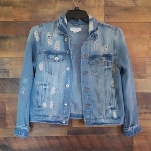 ⭐Destresed denim jacket (never worn) ⭐